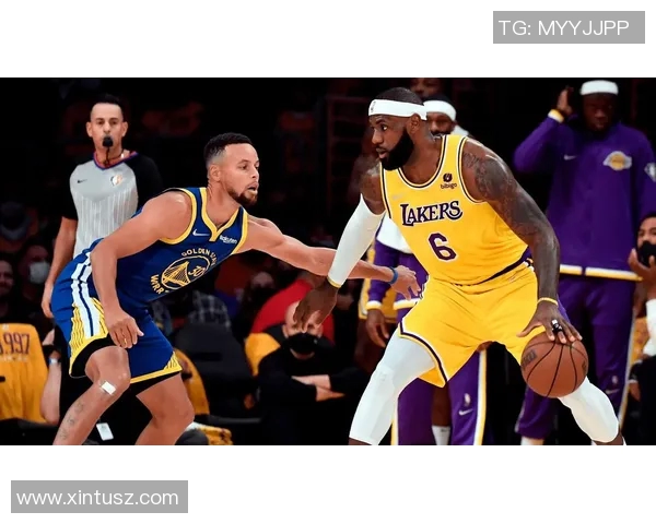 热火与国王激战正酣NBA赛场精彩瞬间回顾与分析